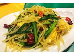 -海尔巴格新疆餐厅(东来兴店)