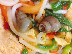 -红鼻子桂林米粉(金唐新光界店)