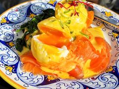 三文鱼班尼迪克-Alimentari早午餐(安福路店)