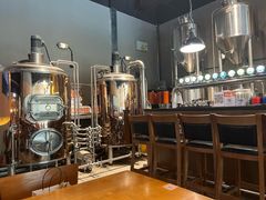 -HUZI虎滋精酿餐吧(京西大悦城店)