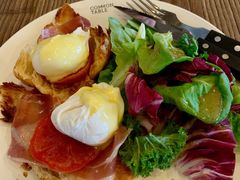 -Common Table · Brunch & Coffee
