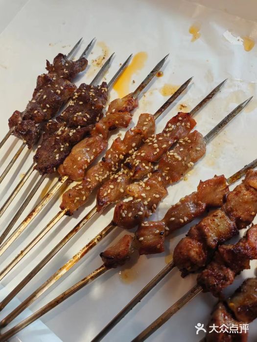 街角等你.大连海鲜烧烤.经典铁板海鲜串(西安路店)图片