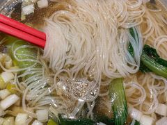 炝锅酸汤空心挂面-金牌老碗时尚陕菜(王府井百货店)
