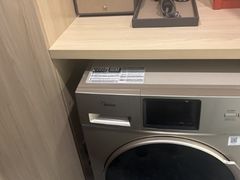 -欧辰国际酒店(重庆欢乐谷轻轨站店)