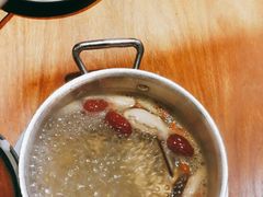 -呷哺呷哺 黄金牧场 (新中关购物中心店)