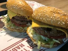 -The Habit Burger Grill 哈比特汉堡(复兴soho店)
