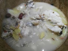 -滇香肴·云南菜蒸汽石锅鱼(云南北路店)