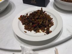 -梅花香里大酒店(郁金香路店)