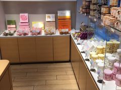 零售区-好利来(桃源店)