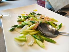 芦笋百合炒虾仁-扬州万怡酒店-中餐厅(文昌中路店)