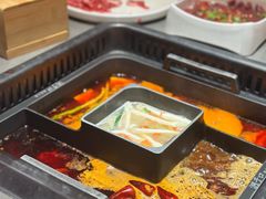 -洞子口重庆鲜货火锅(楚翘城旗舰店)