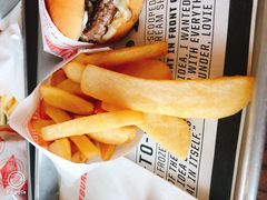 -FATBURGER 特富客汉堡(外交公寓店)