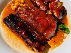 烧腊拼盘-汤城小厨•粤菜•靓汤(苏州街店)