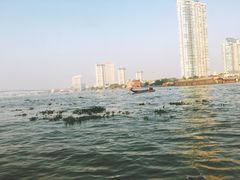 -曼谷湄南河畔华美达广场酒店