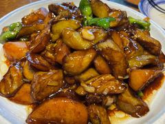 -95号酱骨·一块豆腐(展春园西路店)
