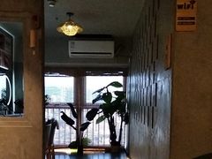 -施奈儿.洗头頭療.按摩SPA.采耳(上梅林店)