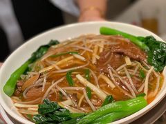 -肥仔文澳门猪骨煲(南京西路店)