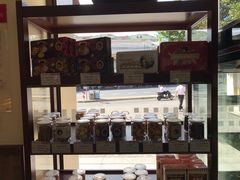 -红宝石·鲜奶小方·海派西点房(金杨店)
