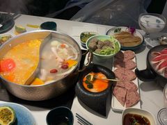 -椰子湾·海南火锅·糟粕醋·椰子鸡(正大广场店)