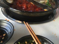 -钢管厂五区小郡肝串串香(滨江店)