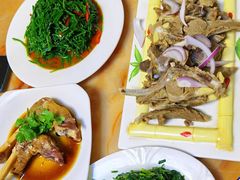 -苏莱特色牛骨滩羊手抓馆(长城东街总店)