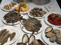 -领鲜活海鲜榴莲自助火锅(东门店)