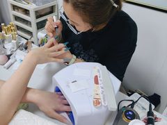 -首脑美容美发化妆美甲培训学校(龙岗校区)