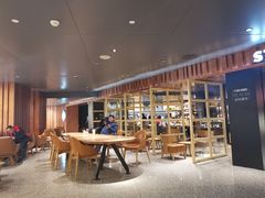 大堂-星巴克臻选(国贸商城首店)