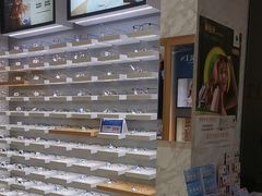 -宝岛眼镜·蔡司·依视路·青少儿近视防控验配中心(太白印象城店)