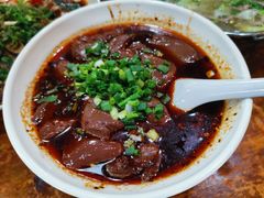 -杨三娘跷脚牛肉(羊子山西路店)