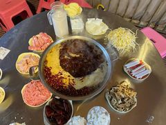 -储奇门鳝鱼火锅(总店)