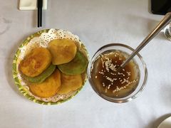 -一栋洋楼云南菜馆