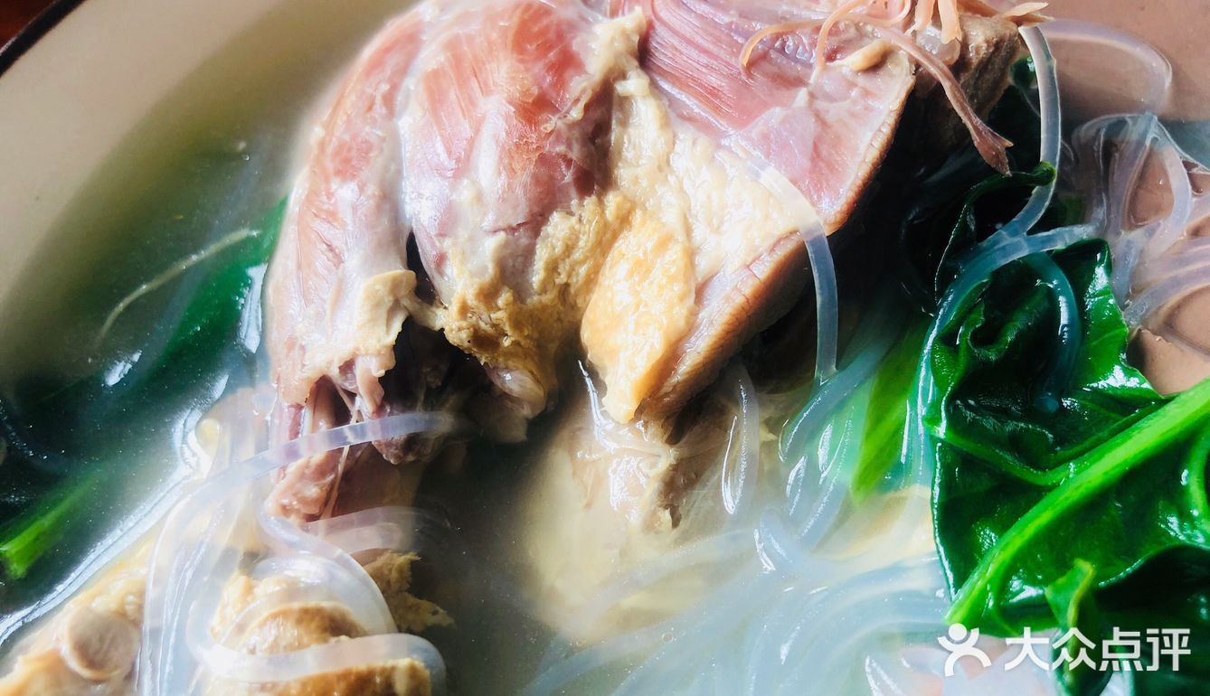 【美食食谱】南京经典美食，鸭血粉丝汤
