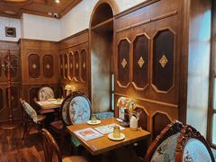 -秘密旅行Bonjour(黑金冠 江南西店)
