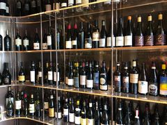零售区-wineapp葡萄酒餐吧(外滩金融中心店)