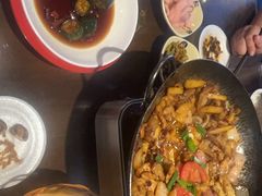 -富正毅三下锅·湘西韵味(天门山索道店)