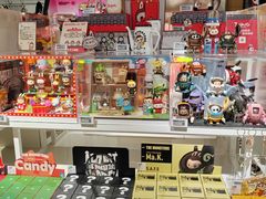 -泡泡玛特POPMART(崇文门国瑞城店)
