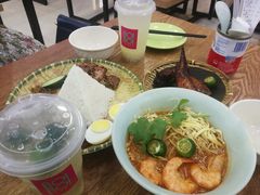 -BOIBOI马来茶餐室(江宁路店)