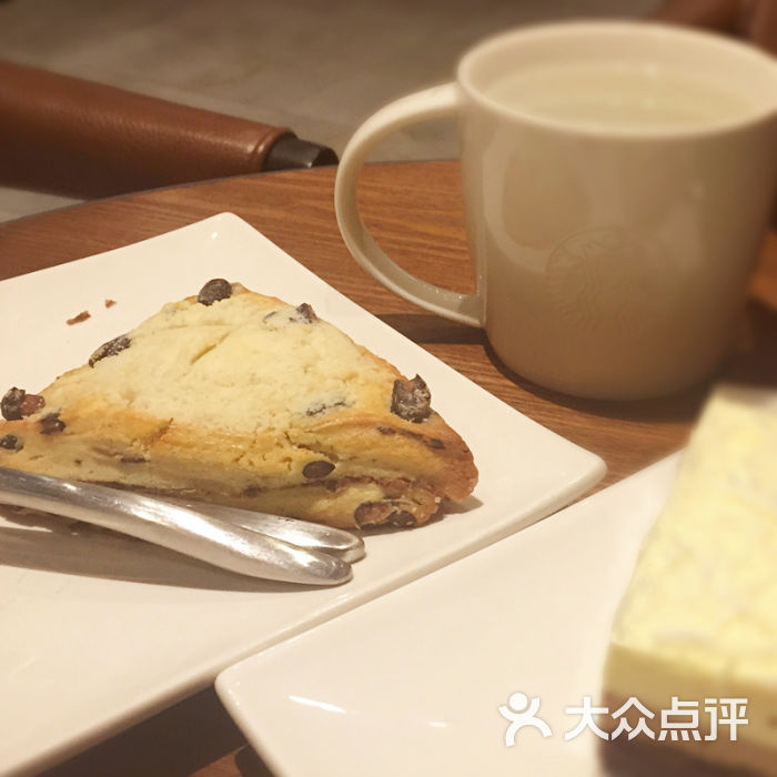 星巴克(新玛特店)红豆司康图片 - 第1张