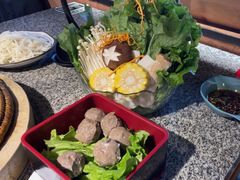 -云荷里·蒸汽石锅鱼·云南菜(中发百旺店)