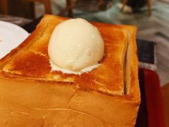 -港丽餐厅