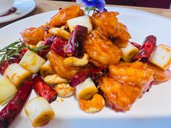 -嫩芽 ·地道重庆菜(十八梯露台夜景店)