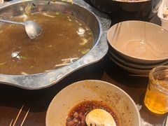 -谢老五跷脚牛肉·非遗传承店