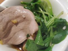 -华哥新鲜猪精品美食