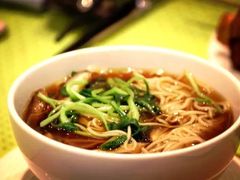-苏州汇融广场假日酒店