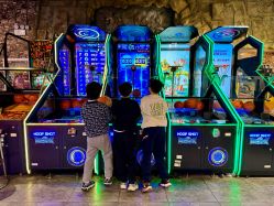 -卡通尼·Safari非洲探索乐园·生日会(金桥国际商业广场店)