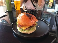 -龙治汉堡(中华城店)