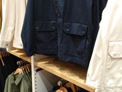 -优衣库(南宁安吉万达广场店)