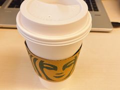 -星巴克(港汇1号办公楼店)
