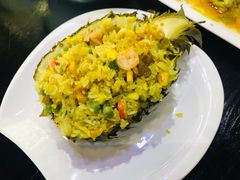 菠萝海鲜炒饭-港味仙(龙盛国际商业广场店)